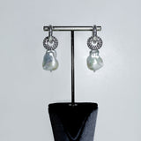 Cosmic Earrings Silver - No Stones on Pearls