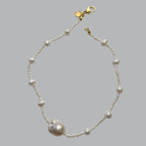 Oculina Necklace in White